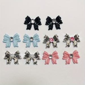 TEMU 대량 공급 믹스 10개 세트 달콤한 쿨 핑크 블루 블랙 컬러풀 보우와 라인스톤 진주 장식 휴대폰 케이스 랩탑 수납 박스 거울 헤드셋 냉장고 장식 매력 오너먼트 대형 리본 보우 핸드크래프트 DIY 공예 액세서리 스크랩북 데코 파츠