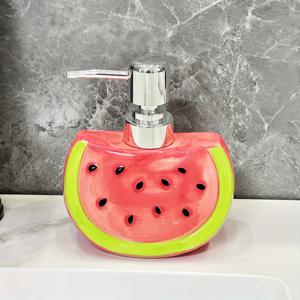 TEMU 인스타일 과일 요소 수박 세라믹 로션 병 - 다양한 샴푸, 바디워시, 로션 보관에 적합한 오리지널 디자인. 홈 욕실용품 및 축제 선물로 최적