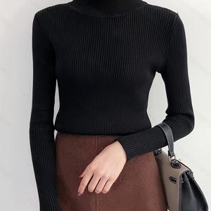 TEMU 이 다재다능하고 슬림핏의 스웨터는 새로운 가을/겨울 스타일이며, 코어스핀 얀으로 제작된 가벼운 안감을 특징으로 하며, 반하이 칼라와 긴 소매를 갖추고 있어 따뜻함을 제공합니다.