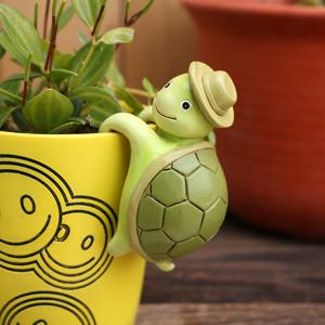 TEMU 1개 기발한 숲 레진 거북이 화분 걸이 장식, 정원 스타일 동물 테마 화분 장식 액세서리, 전기 필요 없음, 깃털 없음, 정원 장식 | 기발한 정원 스타일 | 레진 제작