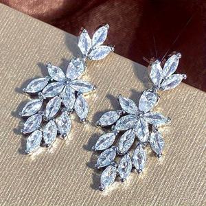 TEMU 여성을 위한 고급스러운 경량 잎사귀 장식 합성 지르코니아 드롭 귀걸이, 파티, 결혼식, 발렌타인데이 선물, 신부 휴가에 적합