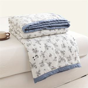 TEMU 칭메이 텍스타일 초소프트 쿨링 담요 - 뜨거운 잠자는 사람을 위한 가벼운 통기성 퀼트 침대보, 리버서블 기하학적 스로우, 피부 친화적 폴리에스터 침대커버, 세탁기 사용 가능한 여름 선물, 현대적 스타일