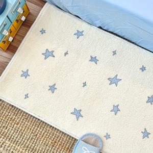 TEMU 1개, 창의적인 별 디자인의 장식용 직사각형 플러시 러그, 거실 및 침실에 적합, 부드럽고 푹신한 두께 10mm, 세탁기 사용 가능으로 간편한 청소, 축제 분위기를 연출하는 데 적합