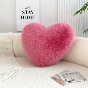 TEMU 핑크색의 플러시 하트 모양 베개, 소파 및 거실 장식용으로 디자인되었습니다. 생일 선물로 완벽합니다. 인조 여우가 특징이며, 촉감이 부드럽고 푹신하여 소파 또는 침대 사용에 적합합니다. 충전재로 충전되어 있습니다.