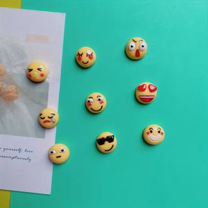 TEMU 냉장고용 귀여운 표정 자석 9개 세트 - 주방, 사무실, 화이트보드, 수납락커 및 식기세척기에게 적합; 홈 데코 및 선물용으로 이상적