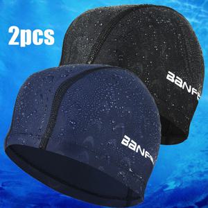 TEMU 남성용 여름 수영 모자 2개 세트. 고탄성, 속건성 원단으로 제작되었으며, 단색 디자인으로 성인을 위한 편안함을 제공합니다. 배터리 없이 수영을 즐기실 수 있습니다.