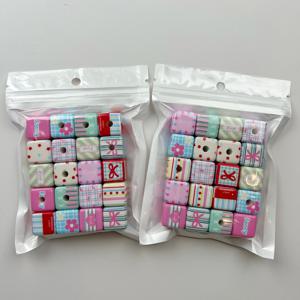 TEMU 10/20개 스위트비즈 일본식 한국 스타일 사각 비즈 - 마카롱 파스텔 색상 , 체크무늬, 하트, 리본, 별 및 글자 - 귀여운 장난기 있는 매력의 DIY 주얼리 만들기용, 팔찌, 키체인, 폰 체인, 헤어 액세서리, 폰 체인 데코 | 신선한 기발한 룩 | 광택이 나는 비즈, 주얼리 제작용 비즈