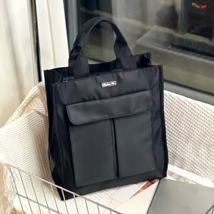 TEMU 여성용 대형 멀티포켓 핸드백 - 내구성 강한 나일론 지퍼 클로저, 작업, 여행 및 일상 사용을 위한 넉넉한 수납공간, 세련된 솔리드 블랙 핸드워시 가능 디자인, 여행용 가방, 폴리에스터 안감 내부