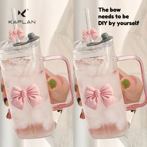 TEMU 2개 세트 카플란 귀여운 리본 유리컵 (손잡이 & 빨대 뚜껑 포함) - DIY 리본 타이, 내열 보로실리케이트 유리, 대용량 주스 및 차가운 음료용, 장식용 리본 디자인, 그린 & 핑크 옵션, 손세척 전용, 크리스마스, 할로윈, 추수감사절 완벽한 선물
