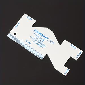 TEMU 정밀 눈금이 있는 금속 퀼팅 자 & 멀티컬러 - 재봉, 퀼팅, 공예에 적합 - 휴대용 헤비듀티 측정 도구 - 취미 활동가, 재단사, 퀼터를 위한 이상적인 선물 (수정 요청 없음)