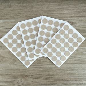 TEMU 96개 베이지 펠트 가구 패드 - 두꺼운 밀도의 의자 및 테이블 다리 보호대, 강력 접착, 스크래치 방지 및 소음 감소, 경질 목재 및 단단한 표면에 적합