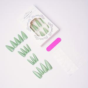 TEMU 24개 롱 스틸레토 에머얼드 그린 그라데이션 캣 아이 포인티드 아크릴 프레스 온 네일 XXL 롱 퍼펙트 페이크 네일 세트 (젤리 글루 1개, 네일 파일 1개 포함), 여성 데일리 라이프 및 카니발 파티 캣 아이 네일에 적합