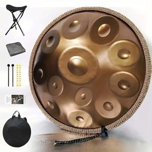 TEMU 22인치 D 마이너 Kurd 432Hz 스틸 텅 핸드팬 드럼 (12음계), 성인 요가 및 명상용으로 설계되었습니다. 이 핸드 튜닝 사운드 힐링 악기는 부드러운 가방, 말렛, 스탠드, 천, 사운드 스티커가 포함되어 있으며, 깊은 금색으로 구성되어 있습니다.