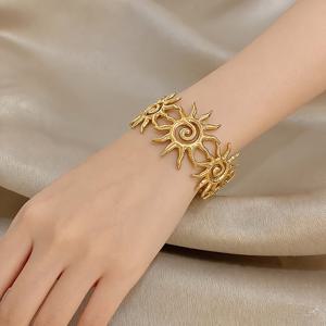 TEMU 1개 스파이럴 선 패치워크 팔찌 - 스테인리스 스틸 인터로킹 선 디자인, 골드 톤 액센트, 여성 및 남성을 위한 우아한 데일리 & 웨딩 주얼리, 다용도 선물, 데일리 착용, 축제 액세서리, 시크, 내구성 좋은 팔찌