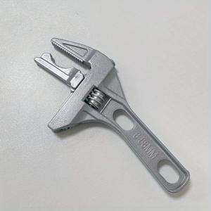 TEMU 다양한 기능을 갖춘 조절식 파이프 렌치 - 인체공학적 곡선형 핸들, 넓은 조, 파이프 및 스크류 공구 겸용으로 다양한 배관 작업에 사용됩니다.