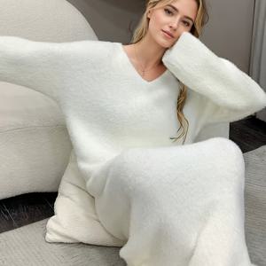 TEMU 여성용 포근한 퍼 느낌 후드 V넥 드레스 - 오버사이즈 미디엄 길이 라운지 원피스, 탄력 있는 허리밴드, 플러시 겨울 홈웨어, 가을 & 겨울용 우아한 루즈핏 의류, 중간 신축성 소재|가을원피스