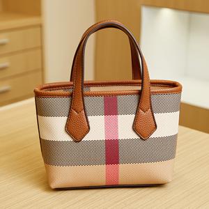 TEMU 여성 버킷백, 가벼운 럭셔리 숄더백, 캐주얼하고 스타일리시한 토트백, 통근에 다용도로 활용 가능, 고급스러운 느낌의 니치 브랜드, 2025년 신모델.