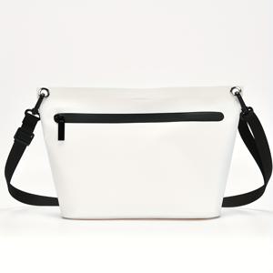 TEMU 지퍼 클로저가 있는 스포츠 스타일 숄더 드라이 - 9가지 색상으로 제공되며, 해변, 수영장, 카약, 보트, 캠핑, 하이킹, 스노ーボ드, 플로팅, 온천에 적합한 PVC 숄더 여행 가방입니다.