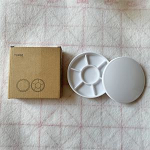 TEMU PVC 소재로 제작된 뚜껑이 있는 원형 화이트 수채화 팔레트 - 직경 10.92cm, 수성 및 수성 안료 혼합용, 및 초보자, 학생 및 창의적인 프로젝트에 적합, 어버이날, 추수감사절, 크리스마스 선물로 적합; 그림 도구
