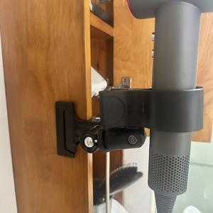 TEMU 200g 강력 그립 메탈 헤어 드라이어 홀더, 부유형 욕실 선반, 핸즈프리 사용, 떨어짐 걱정 없음