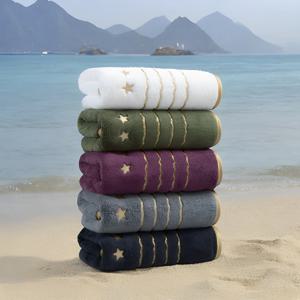 TEMU 골드 자수가 있는 코랄 플리스 타월 5개 세트, 35X75 CM, 높은 흡수력, 빠른 건조, 가볍고 부드러운 특징, 욕실 사용에 적합, 가정용 타월 세트, 다양한 색상으로 제공, 가정, 스포츠, 스파에 적합