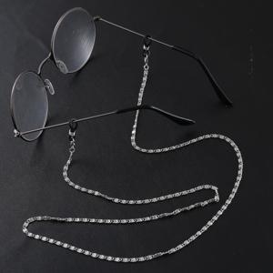 TEMU 미니멀한 스타일의 은백색 스테인리스 안경 사슬, 독특한 다마스쿠스 무늬의 트렌디한 안경 걸이 사슬, 가볍고 내구성이 강한 남성 선글라스 분실 방지 사슬, 남녀 공용 중성 여름 일상용 청결하기 쉬운 가늘고 긴 접합 디자인 미끄럼 방지 안경 장식 사슬
