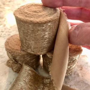 TEMU 2개 묶음 10미터 색상 혼합 메탈릭 새틴 리본, 엉킴 엣지 - 웨딩 초대장, 신부 부케, 선물 포장, 리본 장식에 완벽한 스타일 패브릭 리본, 전기 불필요, 깃털 없음