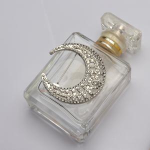 TEMU 라인스톤이 장식된 새로운 별과 달 브로치, 스타일리시하고 다재다능한 디자인으로 모든 의상에 우아함을 더합니다.