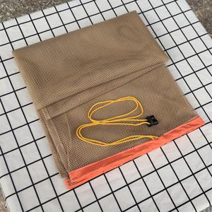 TEMU 5-Frame Langstroth Beehive 탈출 방지 메쉬 네팅 - 통기성, 내구성, 꿀 모양 방지 및 곤충 방지, 원클릭 폐쇄, 꿀벌 사육 및 꿀벌 수송용 휴대용 디자인, 꿀벌 사육 용품, 꿀벌 수호, 안전한 꿀벌 커버, Easyinstall 기능