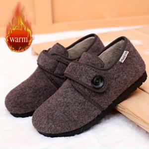 TEMU 여성용 플러시 안감 겨울 슬립온 로퍼, 체크무늬 패치워크, 프린트, 그레이-베이지 라운드토 클로저 포함. 랜덤 체크무늬 패치워크 프린트, 스타일리시한 프린트, 심플한 그레이-베이지 등 세 가지 색상 옵션 제공. 클로저와 버튼 장식이 특징이며, 캐주얼한 실내화와 외출용으로 적합한 여성 신발