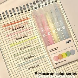 TEMU 5-팩 듀얼팁, 투톤 하이라이터 - 2-in-1 형광펜 (각진 끝) / 이중용도 마커: 일상적인 표시와 드로잉에 최적화된 수정성 플라스틱 소재. 학생용품 & 선물로 적합한 공부도구/필수품; 오래가는 잉크, 매끄러운 흐름