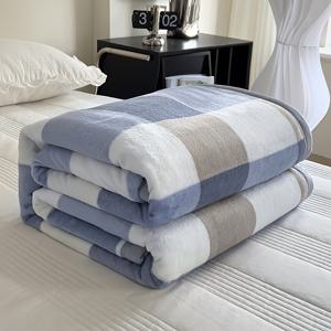 TEMU 고급스러운 양면 플리스 담요, 편안하고 부드러운 느낌으로 거실, 침실 및 여행 필수품에 적합합니다. 편안한 질감으로 따뜻하고 피부 친화적인 경험을 제공하여 이상적인 휴일 선물입니다.