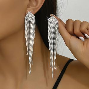 TEMU 유럽과 미국 스타일의 세련되고 우아한 태슬 귀걸이, 반짝이는 라인스톤, 긴 태슬 디자인, 웨딩, 연회, 무도회를 위한 고급 여성 액세서리