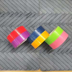 TEMU 6가지 색상의 덕트 테이프 - 다양한 색상의 가정, 학교 및 사무실에서 사용하기에 완벽한 다용도 밝은 테이프, 폭 3cm 롤, 길이 10.9야드