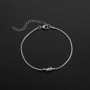 TEMU 심플 디자인 1.5mm 폭 316L 스테인리스 스틸 매듭 스네이크 체인 팔찌 남녀공용 패션 파티 선물 액세서리