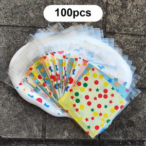 TEMU 100개 컬러풀 스타 & 도트 프린트 자가 밀봉 선물 가방 - 방진, 방수, 4x4 디자인 (핑크, 블루, 옐로우, 그린) - 작은 선물, 파티 용품에 완벽, 10x10+1.18인치
