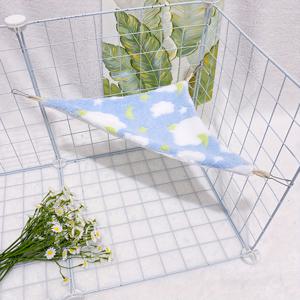 TEMU PRETTY & SOFT 소형 애완 동물 삼각형 해먹 - 소프트 폴리에스터 소재, 아름다운 점무늬 패턴, 햄스터, 게르빌, 쥐, 쥐, 기타 소형 동물에게 편안한 침대, 양쪽 모두 사용 가능, 케이지 및 선반에 이상적, 케이지 라이너|장식 해먹|소프트 소재 해먹