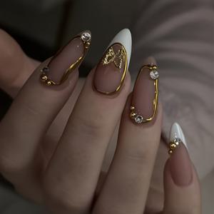TEMU 글로시 핑크, 골드, 누드 마감의 짧은 아몬드 모양의 흰색 인조 손톱 24개 세트 - 나비 디자인의 골드 팁이 특징이며, 이 우아한 네일은 여성에게 완벽하며, 데일리 착용을 위한 간편한 착용감을 제공합니다.