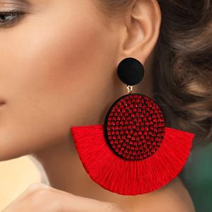 TEMU 팬 모양 실 타셀 풀 레드 반짝이는 라인스톤 장식 댄글 이어링 레트로 스타일 트렌디한 휴일 귀 장식