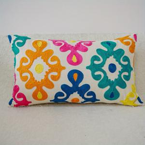 TEMU 자수 장식 쿠션 커버, 1개, 100% 폴리에스테르, 지퍼 잠금, 세탁 가능, 다양한 방 타입에 적합한 다재다능한 장식 - 수놓은 다색 디자인 (내부 쿠션 포함되지 않음)