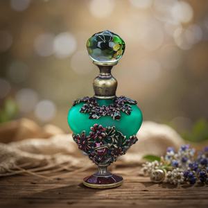 TEMU 5ml 우아한 빈티지 베틀 & 꽃 디자인 복숭아 하트 용기, 리필 가능 휴대용 아름다운 향수병, 휴일 사용 및 에센셜 오일 분배에 이상적, 여성 및 여아를 위한 훌륭한 선물 (병만 해당, 향수는 포함되지 않음)