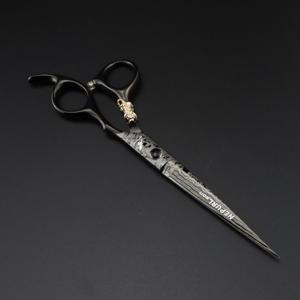 TEMU 6.0, 6.5, 7.0인치 사이즈의 고급 블랙 헤어 커팅 가위. 날카롭고 아름다운 날, 수제 연마, 오래 지속되는 날카로움, 시장에서 구매 가능한 가위의 80% 이상을 뛰어넘는 제품입니다.