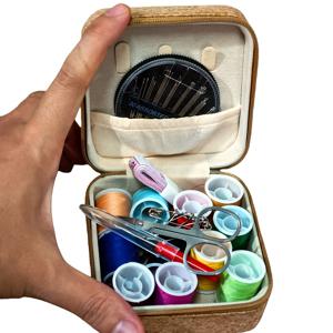 TEMU 판타지 그래스 11+7 액세서리 재봉틀 키트 - 홈 세트 휴대용 멀티 기능 재봉틀 도구 키트 재봉틀 상자 - 휴대용 재봉틀 및 보석함 - 패턴이 있는 수제 패브릭 정리함