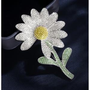 TEMU 사계절 라이트 럭셔리 데이지 브로치, 고급 핀 주얼리, 남녀공용 코사지 의류 액세서리