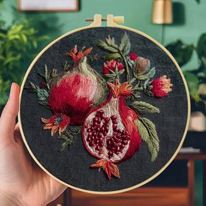 TEMU 1개 자수 키트, 20x20cm/7.9x7.9인치, 밝은 빨간 석류, 수제 DIY 자수 키트, 성인 및 초보자용, 자수 천, 설명서, 자수 스트레칭 및 바늘 실 포함, 친구나 가족에게 선물하기 적합, 가구, 사무실 수제 예술품