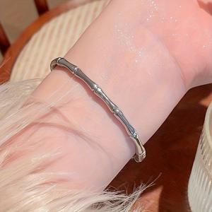 TEMU 클래식 라이트 럭셔리 스테인리스 스틸 커플 팔찌, 행운을 선사하는 완벽한 선물입니다.