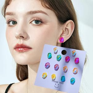 TEMU 레진 저자극성 귀걸이 세트 - 보관함 포함|미니 선물 상자 패셔너블한 스타일 밝은 마카롱 색상 파티|휴일|데일리|데이트용 선물 - 피어싱용 생일/크리스마스/밸런타인데이 귀걸이