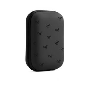 TEMU 작은 검은색 리본이 특징인 패턴! 사무실에서 사용하거나 여행할 때 필수템입니다! 이 EVA 하드 쉘 보관함은 이어폰, 케이블을 위해 디자인되었습니다.