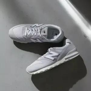 뉴발란스 996 그레이 남녀공용 스니커즈 운동화 WL996CI2