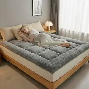 (모조리박)후끈 자가발열 부드러운 양털 토퍼 매트 바닥 이불 Q